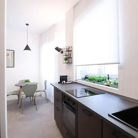 Lrv Metro Conca D'oro Apartment *